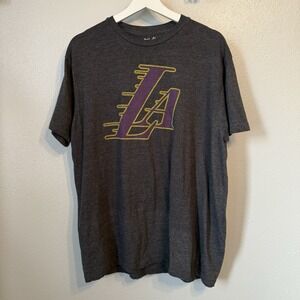 Wright & Ditson Los Angeles Lakers Men's Large Tshirt Short Sleeve Gray